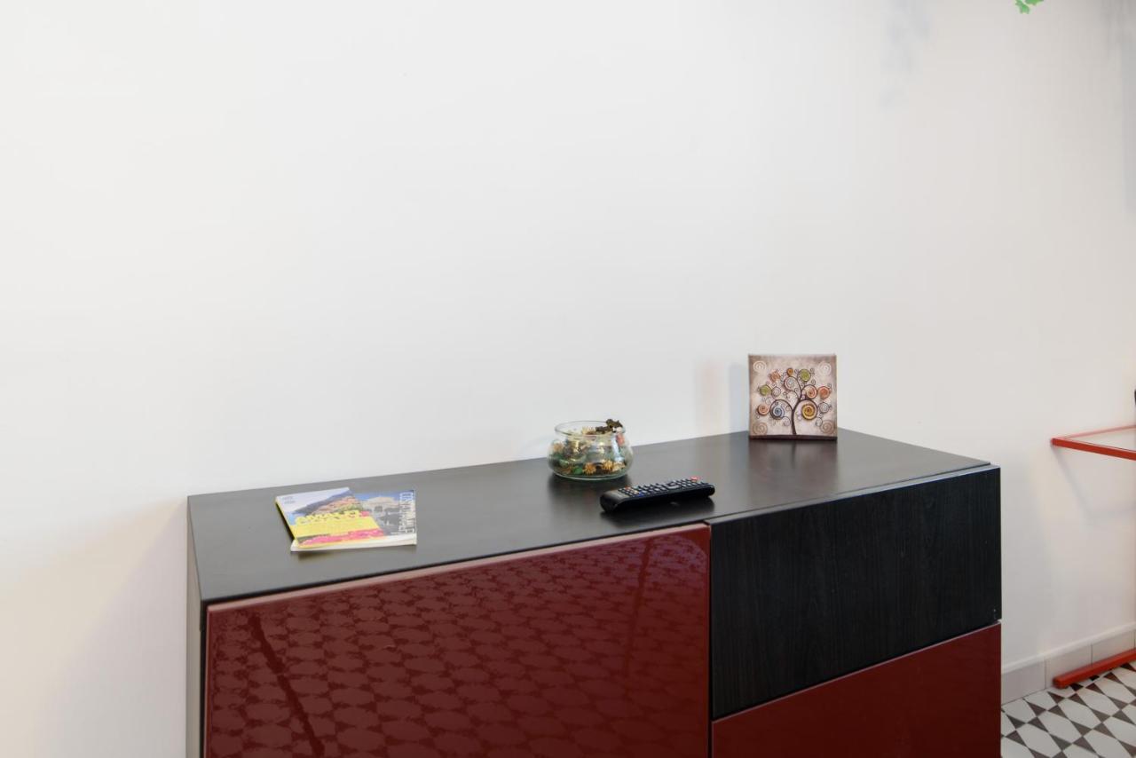 Apartament Centro Storico - Wifi & Cucina Salerno Zewnętrze zdjęcie